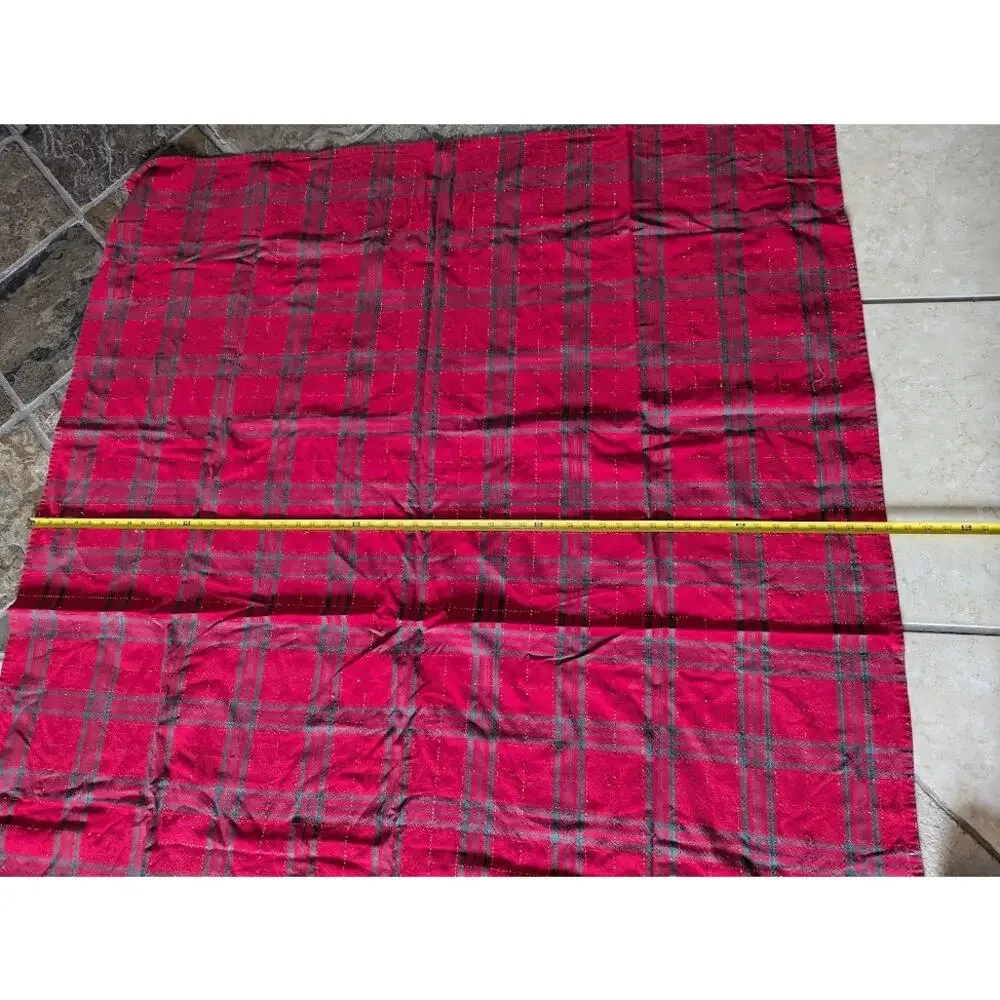 Vintage Holiday Rectangular tablecloth Red Green Gold striped 56